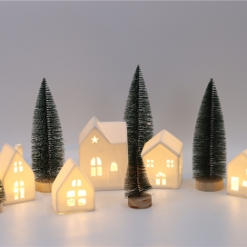 CERAMIC HOUSE DECOR WITH LED LIGHT